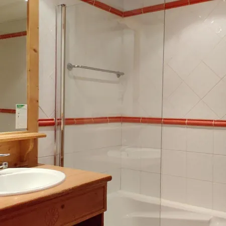 6 Pers. Avec Parking Et Balcon A Pra Loup - Fr-1-504-173 Apartment *