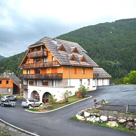 Apartment 6 Pers. Avec Parking Et Balcon A Pra Loup - Fr-1-504-173 *